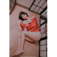 Inkyung_ArtGravia 2019-03-31 vol.069_028-GLKeMq5O.jpg